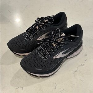 Brooks Black Running Shoes